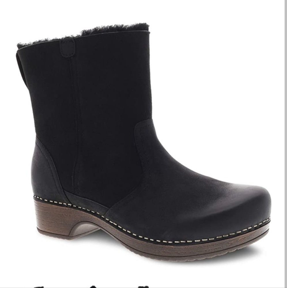 DANSKO "bettie" fleece boot/clog, 39
